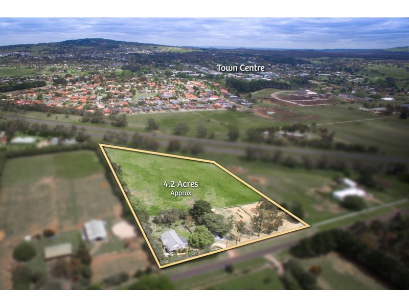 25 Morrow Road East, New Gisborne VIC 3438