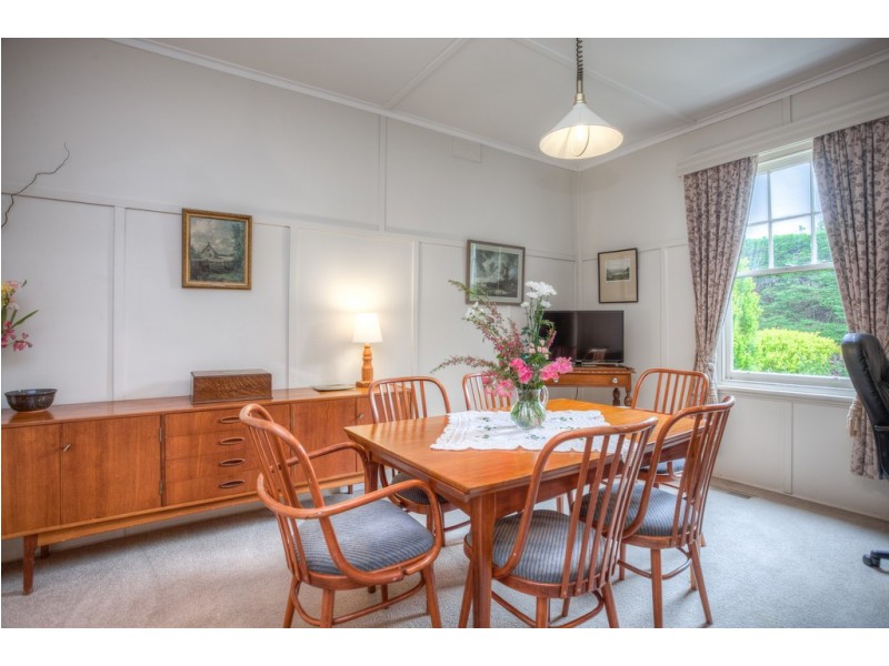 25 Morrow Road East, New Gisborne VIC 3438