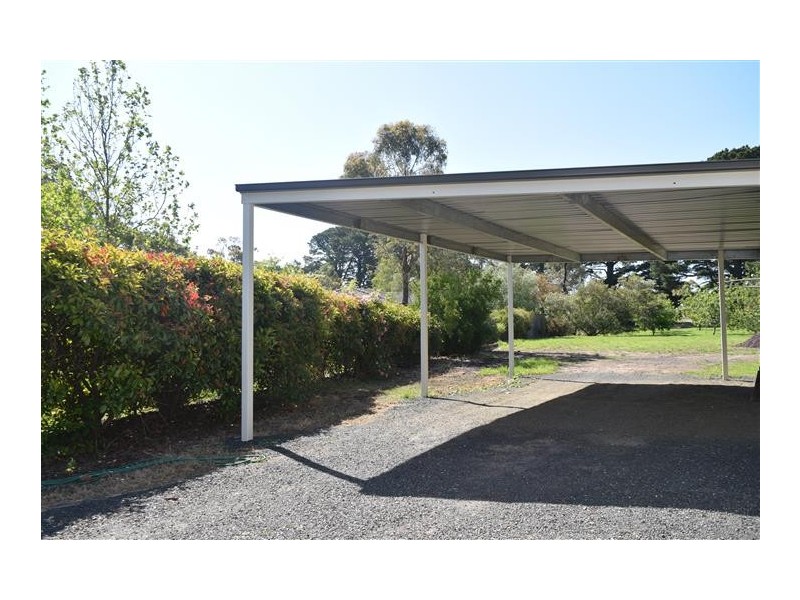 12 Ormerod Crt, Gisborne VIC 3437