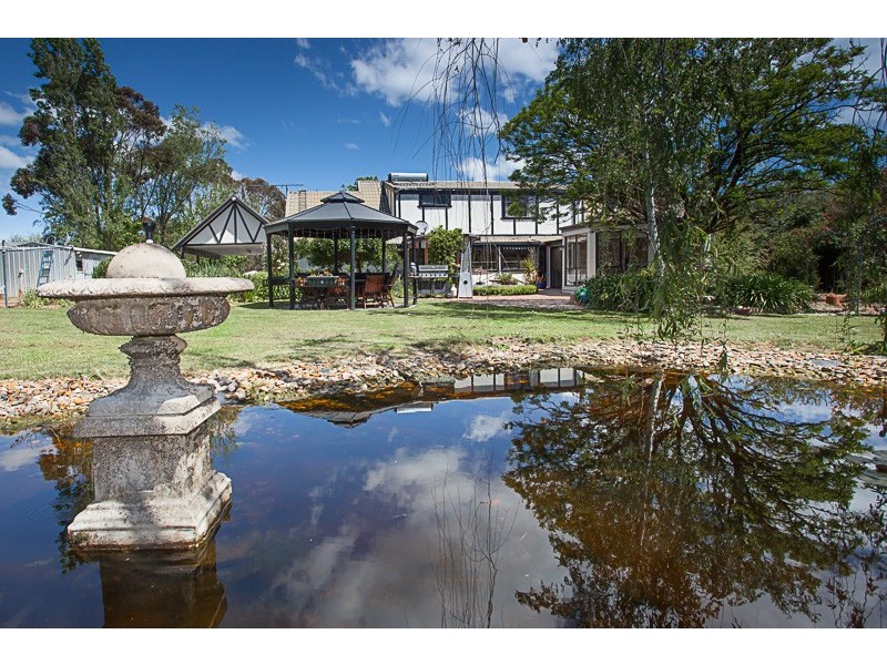 261 Sheedy Road, Gisborne VIC 3437