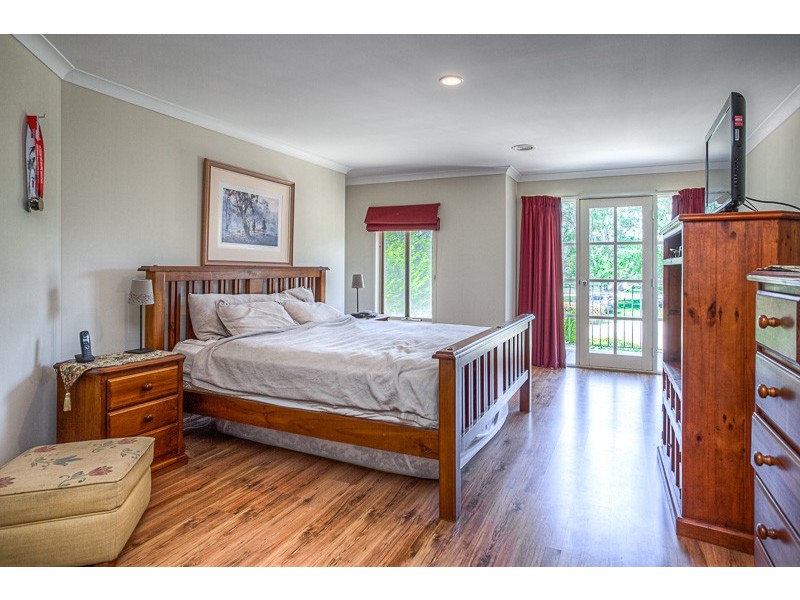 111 Sheedy Road, Gisborne VIC 3437