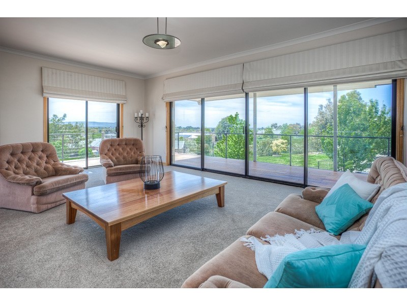 3 Collis Court, Gisborne VIC 3437