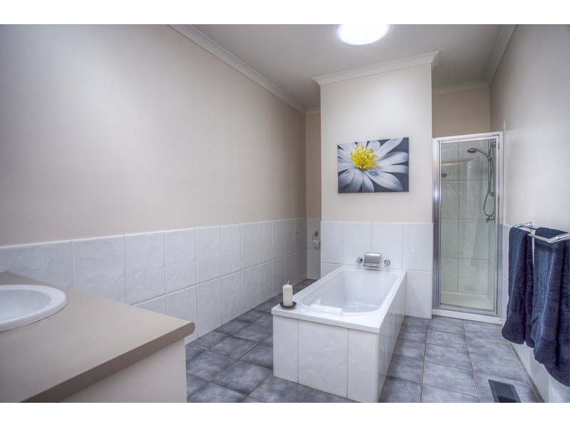 3 Collis Court, Gisborne VIC 3437