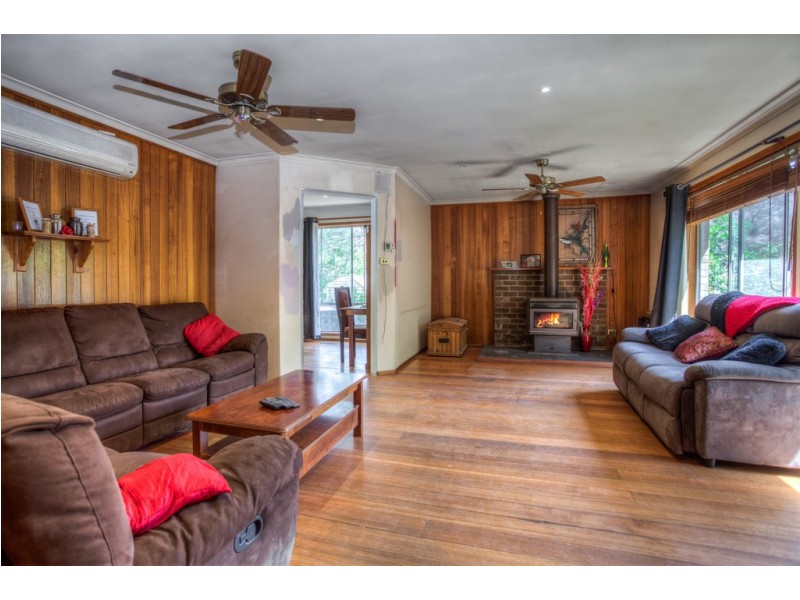 7 Bent Street, Macedon VIC 3440