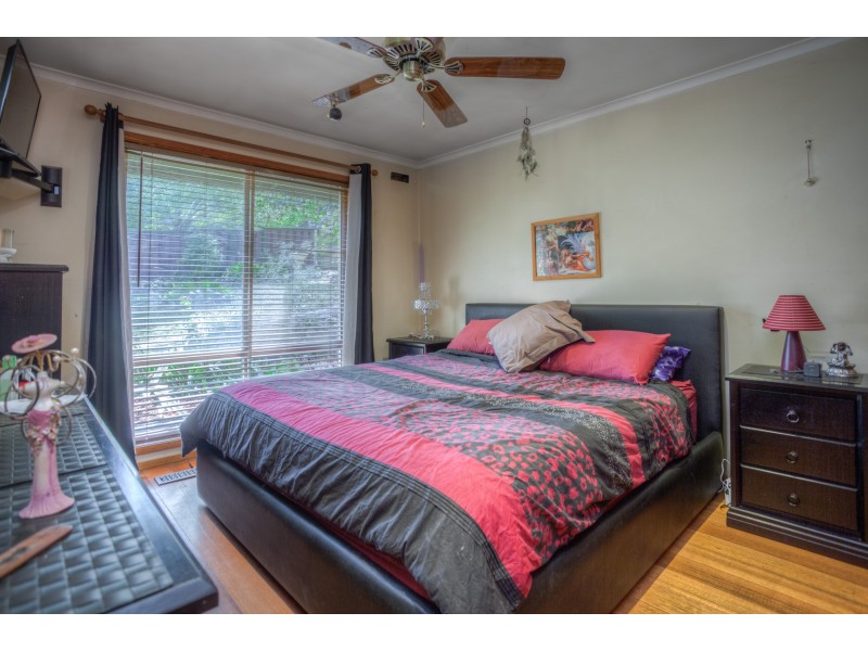 7 Bent Street, Macedon VIC 3440