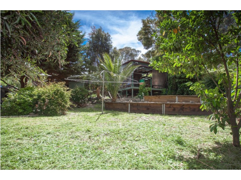 7 Bent Street, Macedon VIC 3440