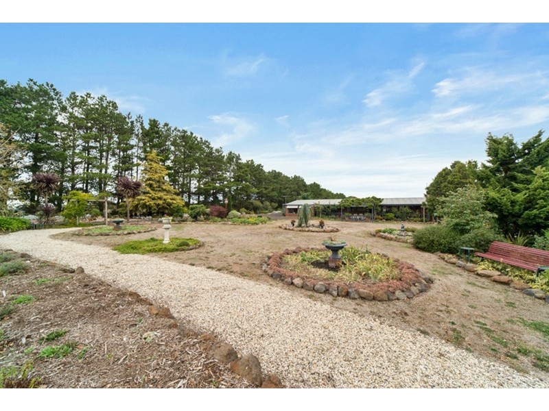 29 Payne Rd, New Gisborne VIC 3438