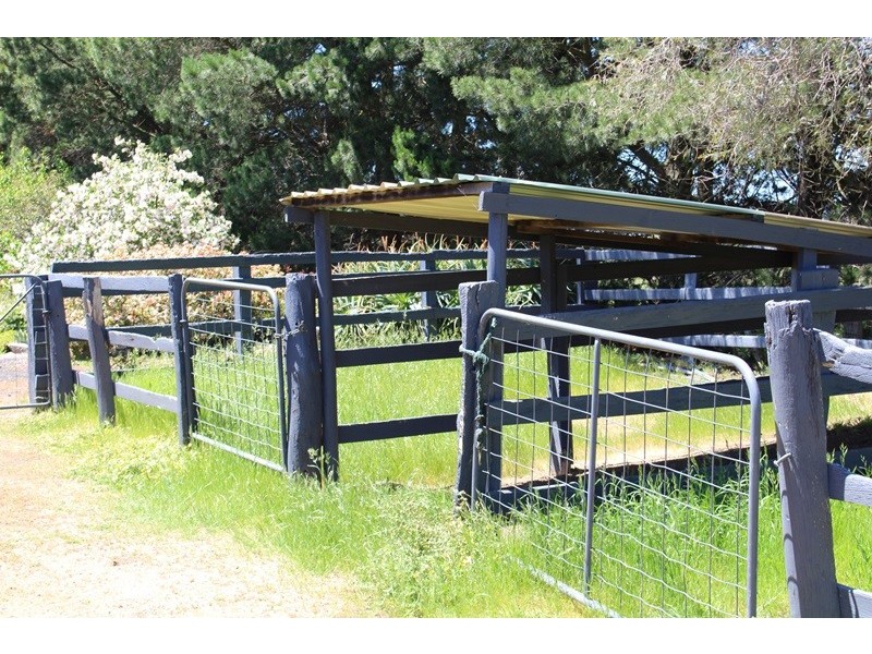 29 Payne Rd, New Gisborne VIC 3438