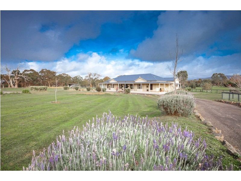 5 Mt. Charlie Road, Riddells Creek VIC 3431