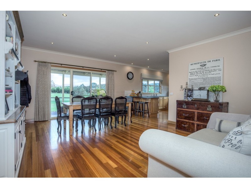 5 Mt. Charlie Road, Riddells Creek VIC 3431