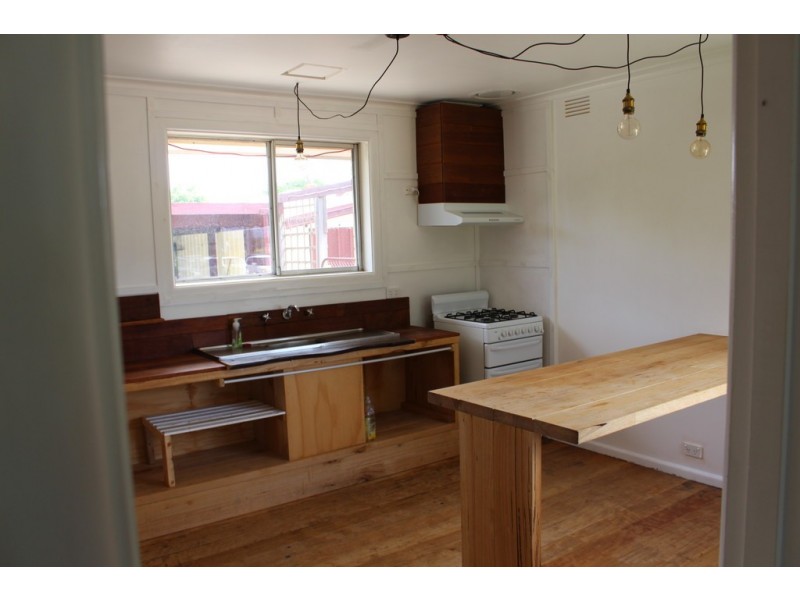 3 Early Street, New Gisborne VIC 3438