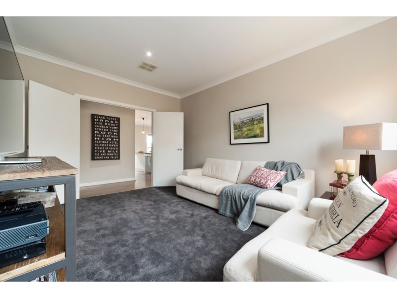 13 The Boomerang, Gisborne VIC 3437