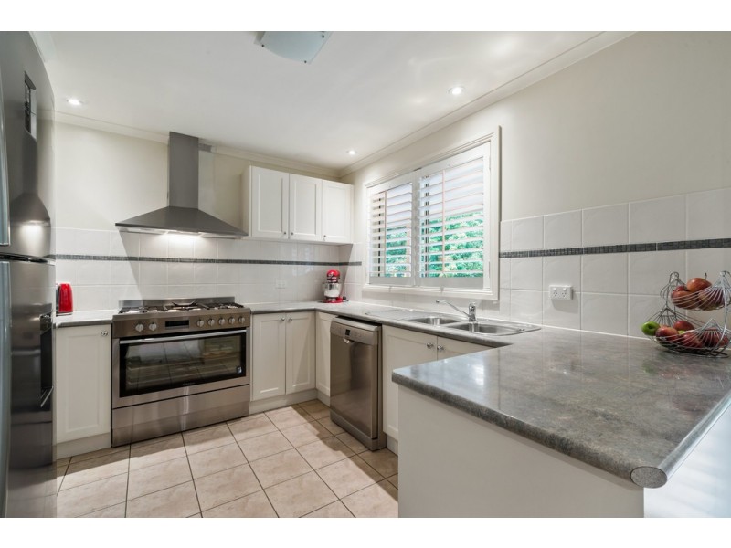 20 Pinelea Grove, Gisborne VIC 3437