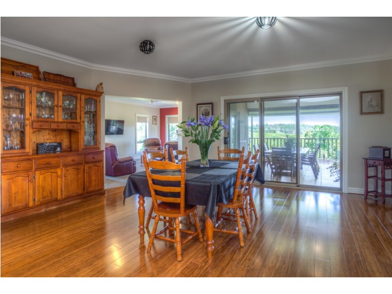 24 Dumbarton Way, Gisborne VIC 3437