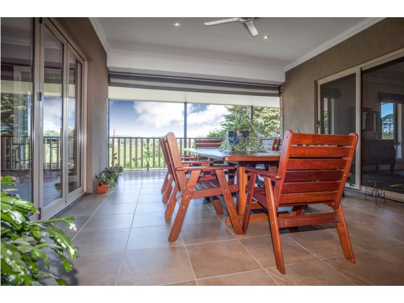 24 Dumbarton Way, Gisborne VIC 3437