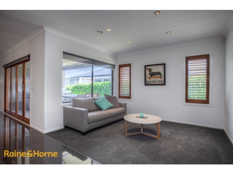 9 Childe Harold Road, Gisborne VIC 3437