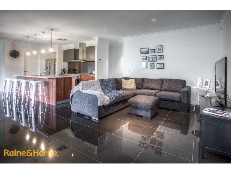 9 Childe Harold Road, Gisborne VIC 3437