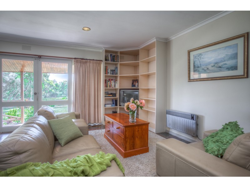 125 McGeorge Road, Gisborne South VIC 3437