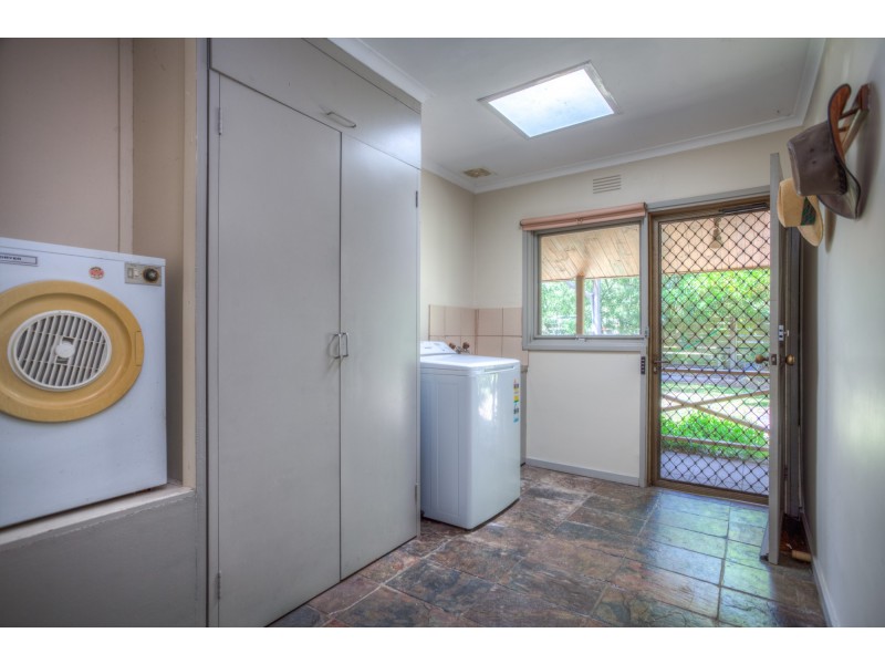 125 McGeorge Road, Gisborne South VIC 3437