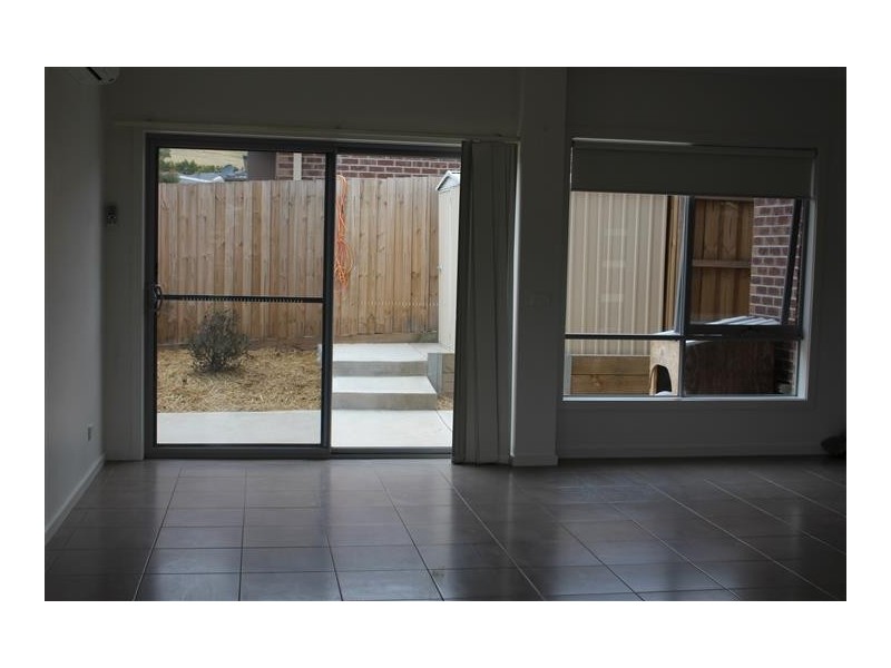 2 Keeper Street, Sunbury VIC 3429