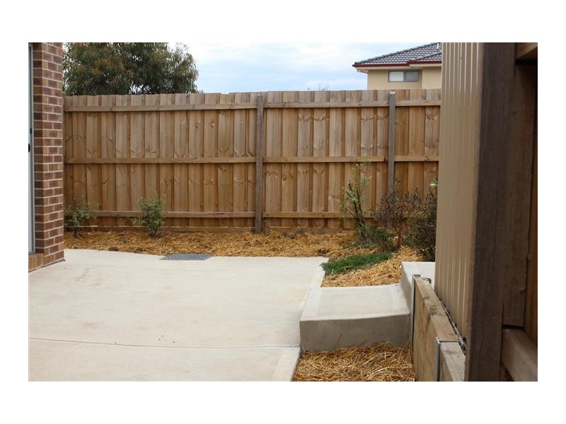 2 Keeper Street, Sunbury VIC 3429