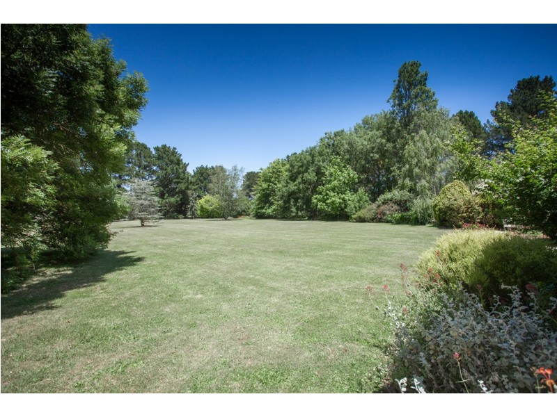 420 Couangalt Road, Gisborne South VIC 3437