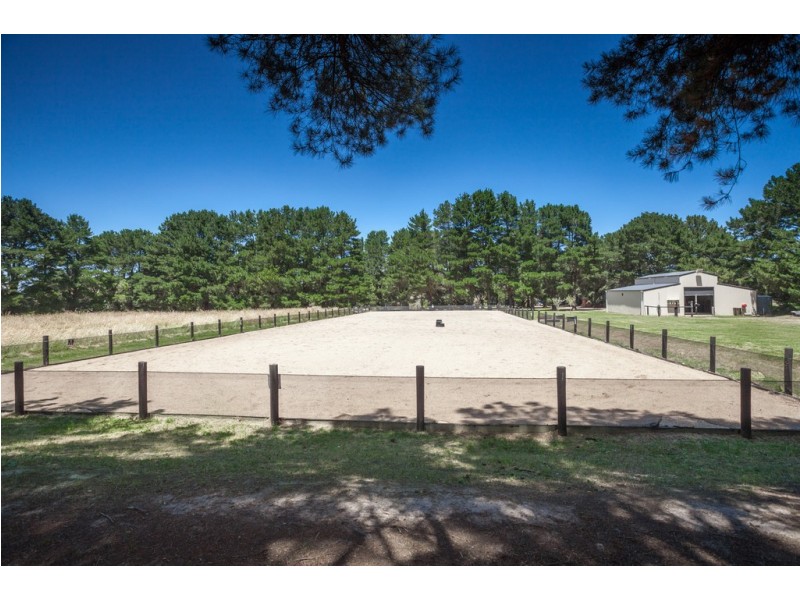 420 Couangalt Road, Gisborne South VIC 3437