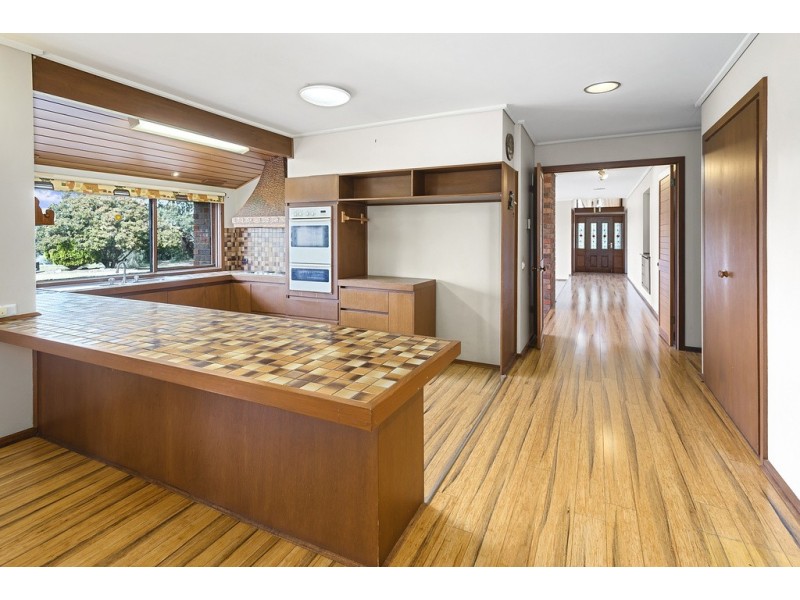 31 Stanton Court, Gisborne South VIC 3437