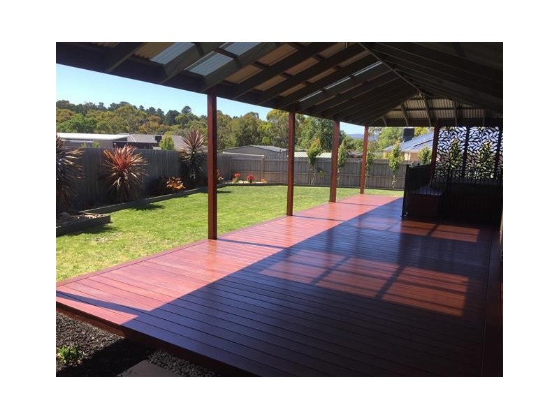 3 McKernan Place, Gisborne VIC 3437