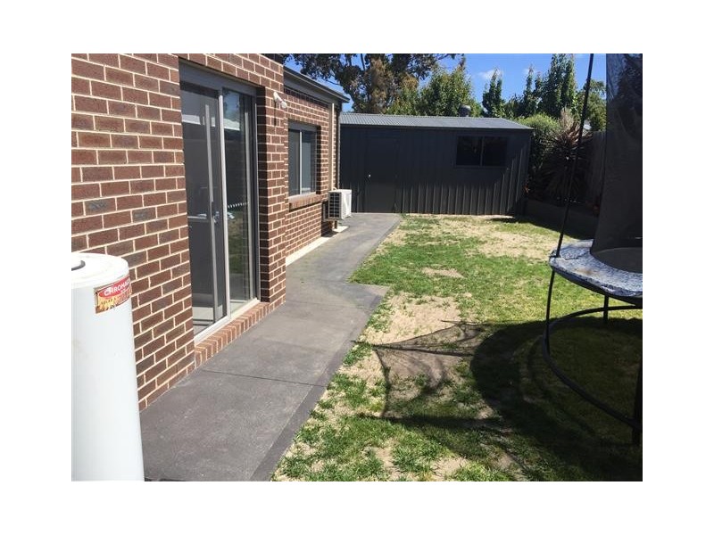 3 McKernan Place, Gisborne VIC 3437