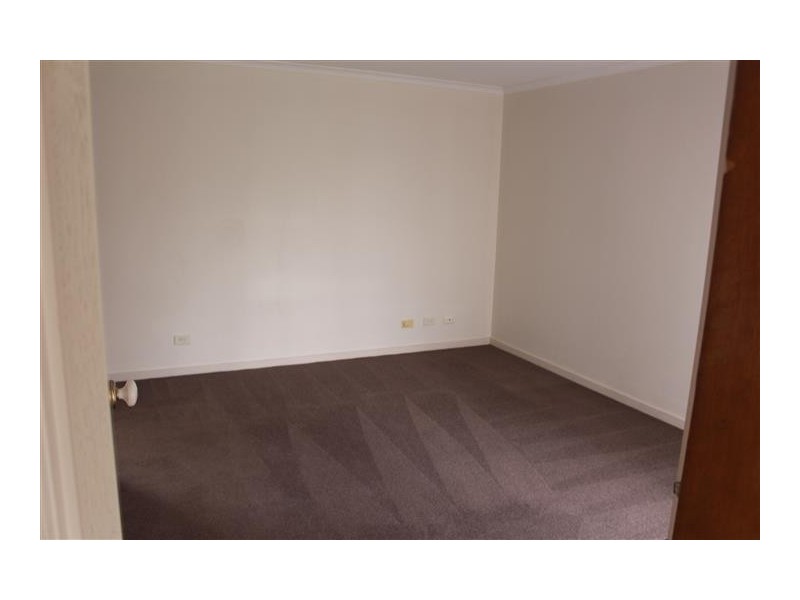 18 Sunnypark Close, Gisborne VIC 3437