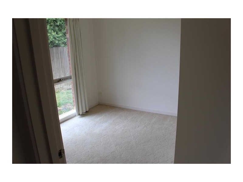 18 Sunnypark Close, Gisborne VIC 3437