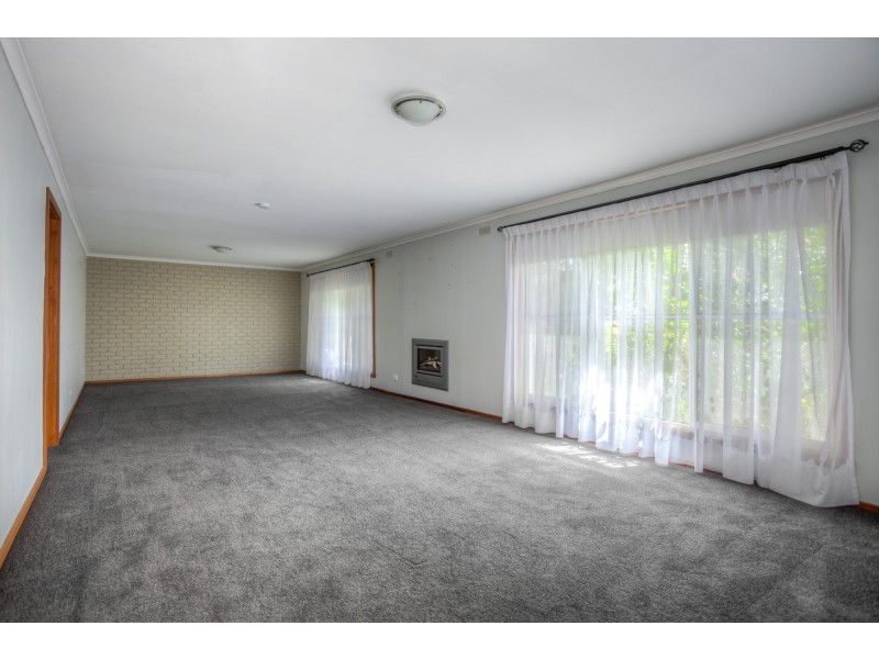 114 Sheedy Road, Gisborne VIC 3437