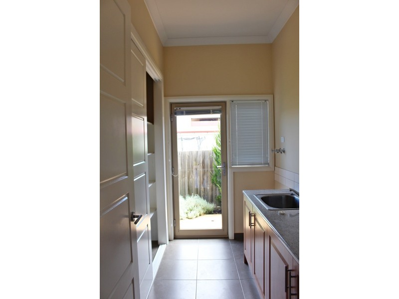 12 Cassandra Close, Gisborne VIC 3437