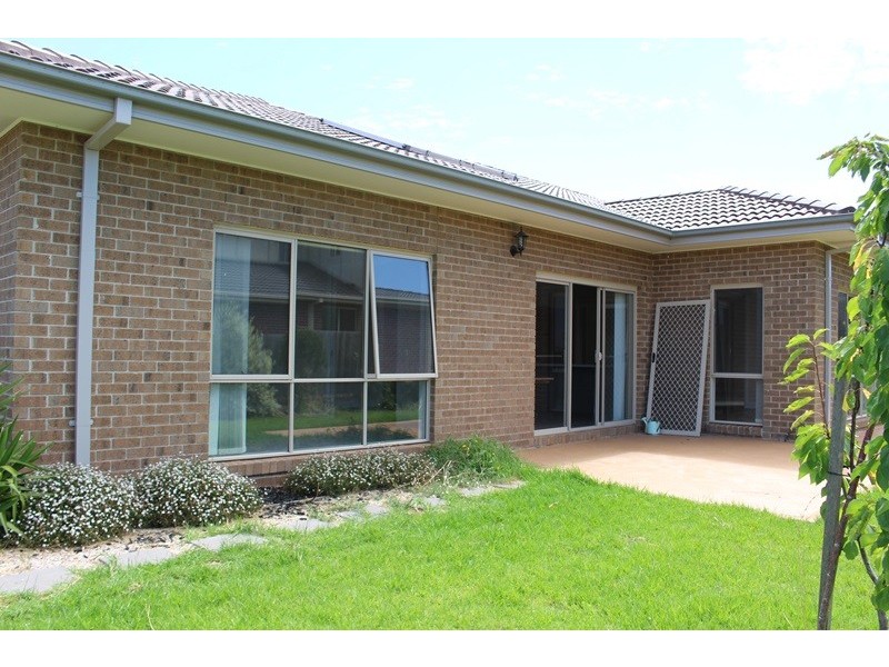 12 Cassandra Close, Gisborne VIC 3437