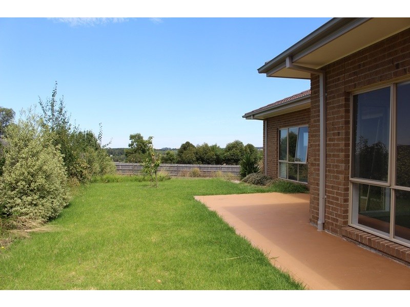 12 Cassandra Close, Gisborne VIC 3437