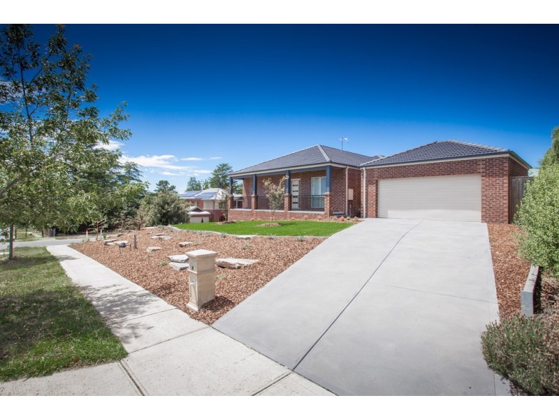 3 Mulgutherie Way, Gisborne VIC 3437