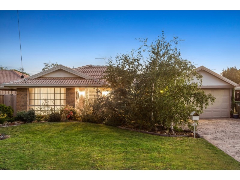 15 Mountain View Way, Gisborne VIC 3437