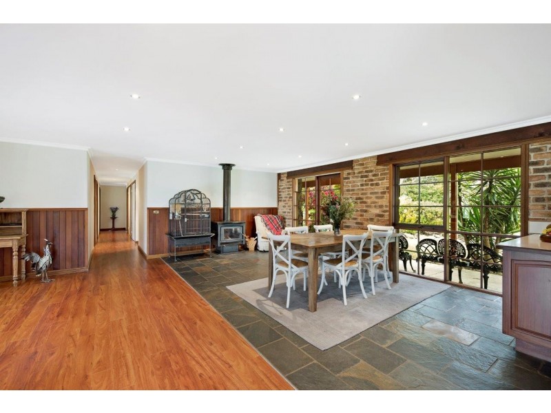 11 Dohoney Road, Bullengarook VIC 3437