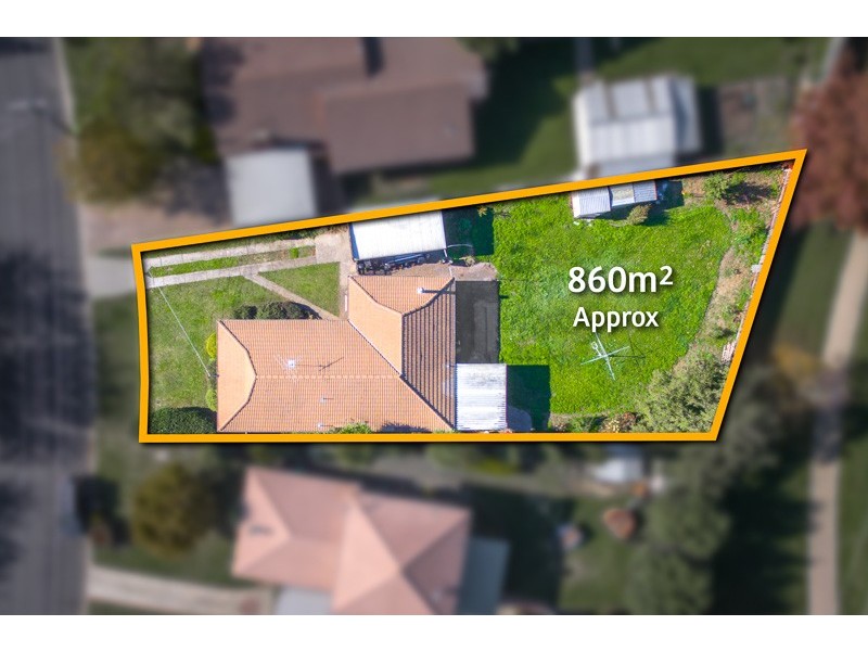 98 Frith Road, Gisborne VIC 3437