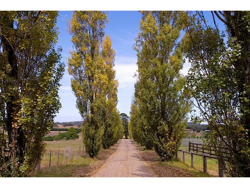 602 Couangalt Road, Gisborne VIC 3437