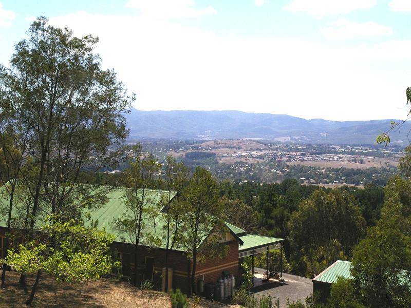206 Mt. Gisborne Rd, Gisborne VIC 3437