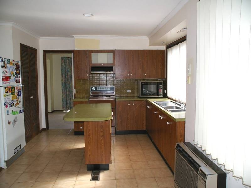 41 Grant Ave, Gisborne VIC 3437