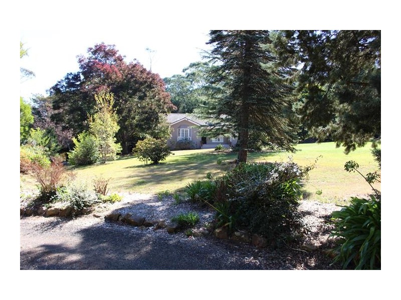 669 Mt. Macedon Road, Mount Macedon VIC 3441