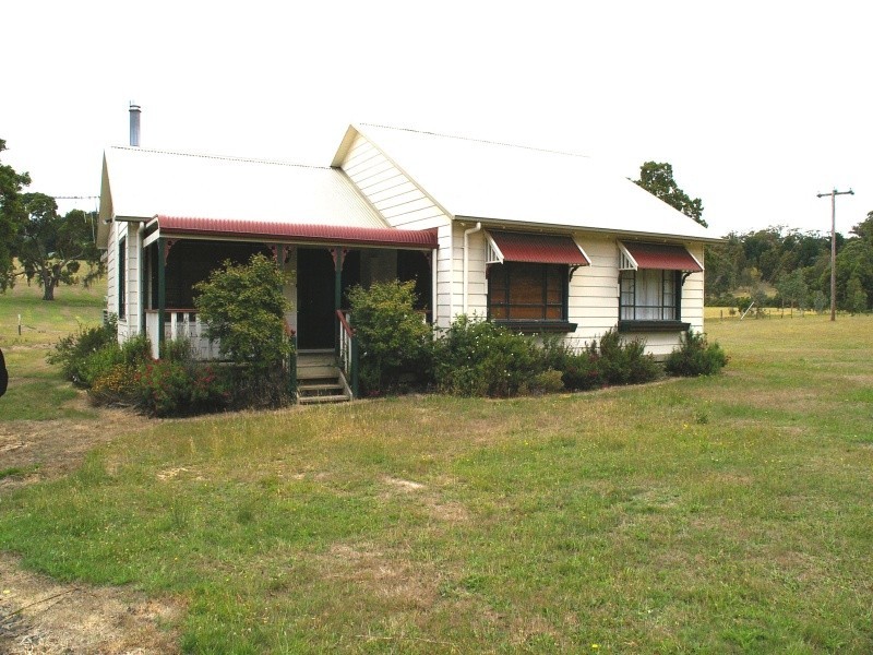 15 Washington Lane, Woodend VIC 3442