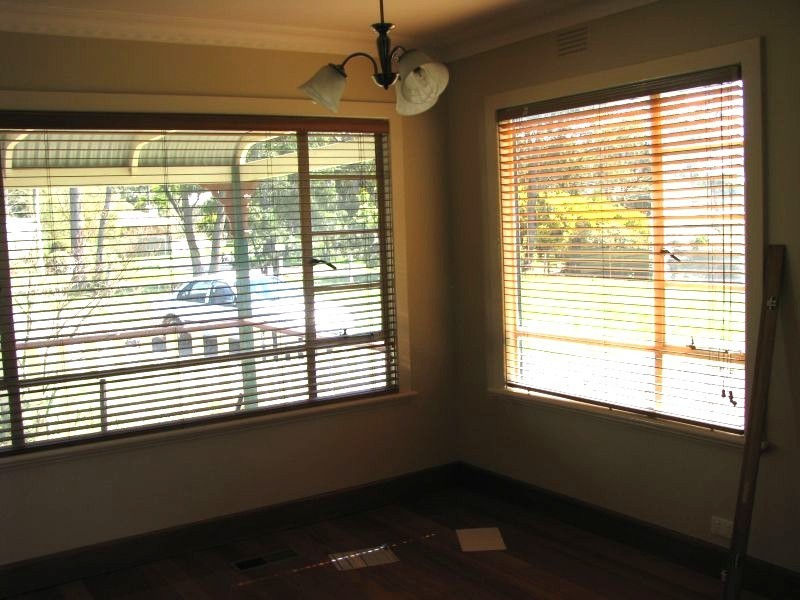 15 Washington Lane, Woodend VIC 3442