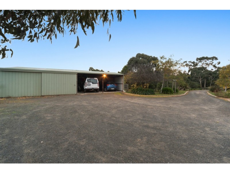 143 Gyro Close, Riddells Creek VIC 3431