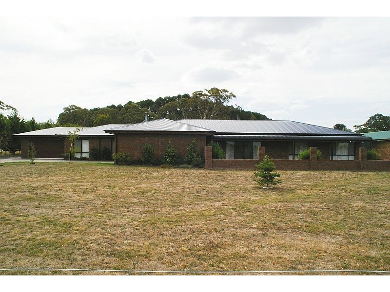 31 Tylden/Trentham Road, Tylden VIC 3444