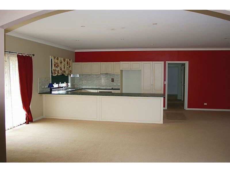 31 Tylden/Trentham Road, Tylden VIC 3444