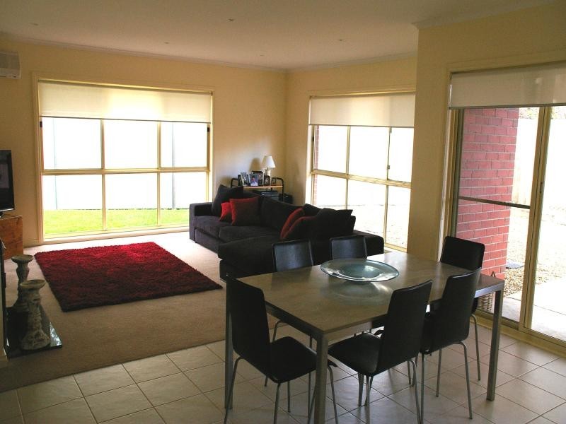 5/4 Morrow Road, Gisborne VIC 3437